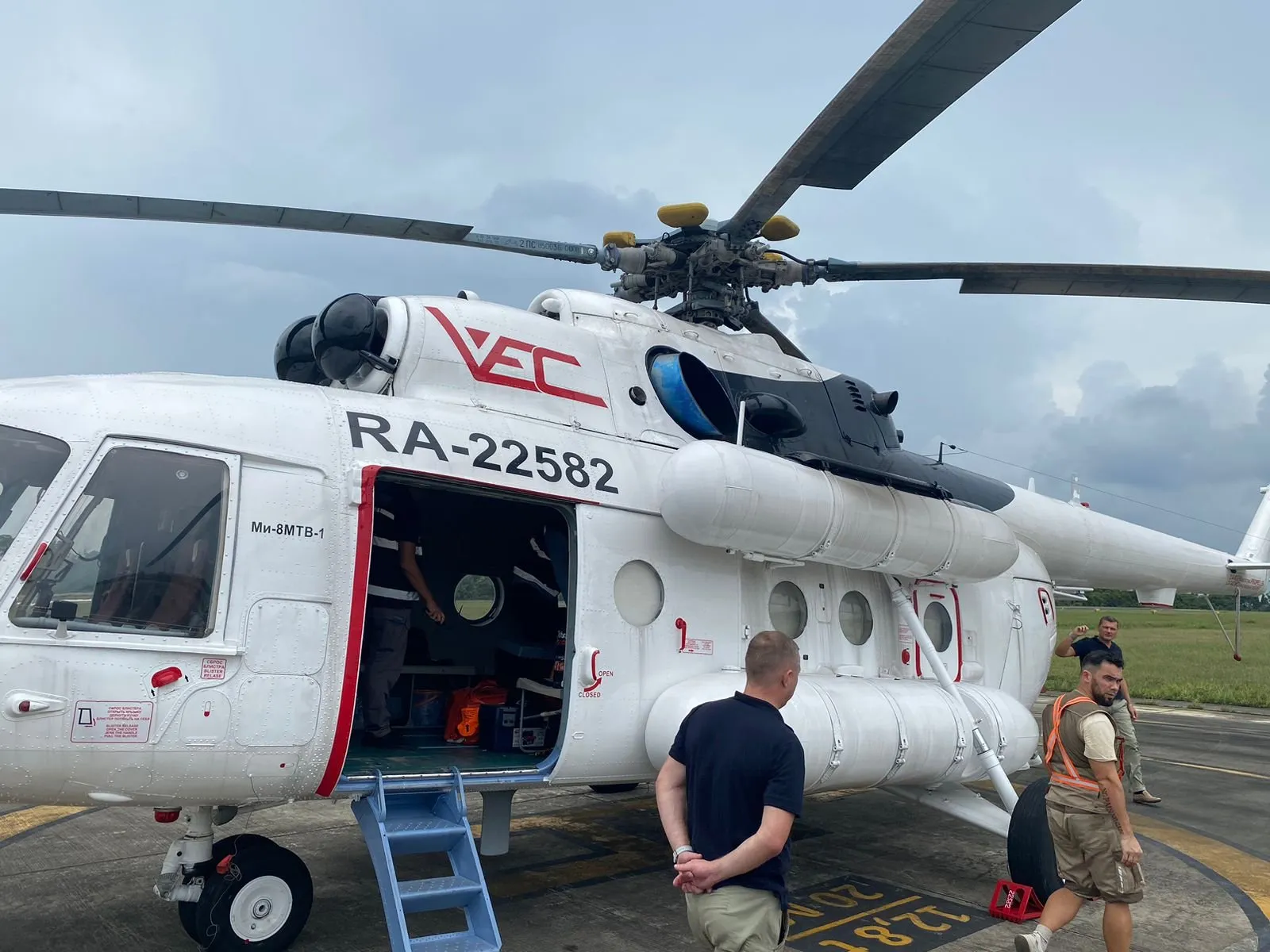 Aerial firefighting mission in progress